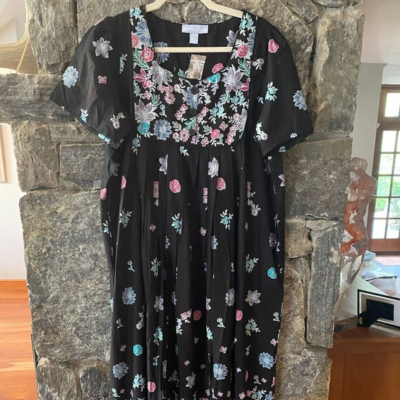 ONLY NECESSITIES SHORT SLEEVE MAXI LOUNGE DRESS BLACK FLORAL PRINT, NWT SZ14/16 - Picture 2 of 6